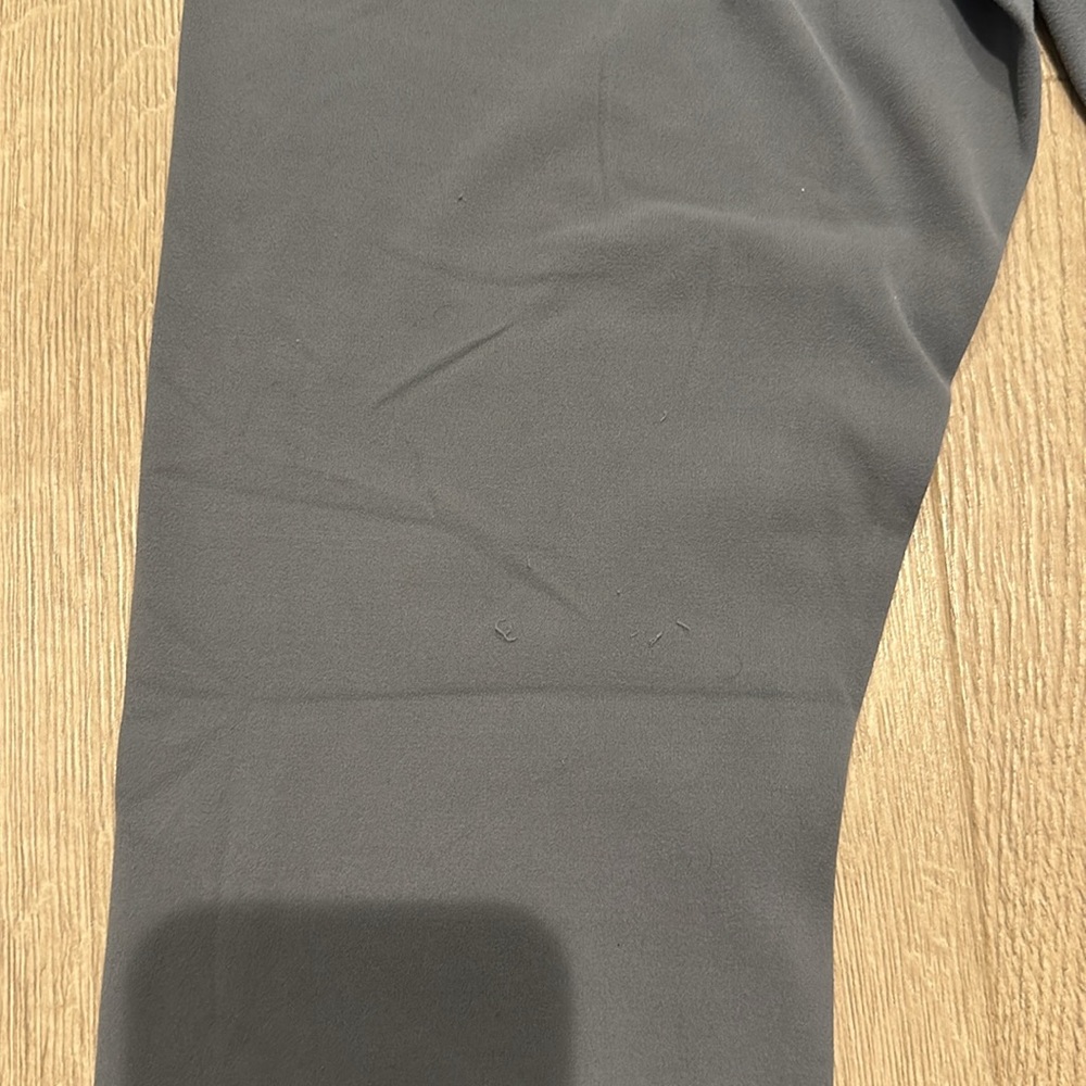 lululemon athletica High-Rise Grey Leggings - Picture 4 of 4